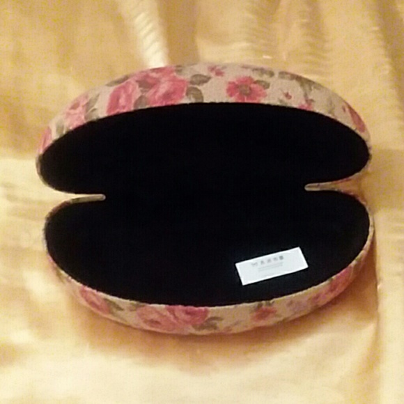 Pretty Floral Glasses Case - Picture 3 of 4
